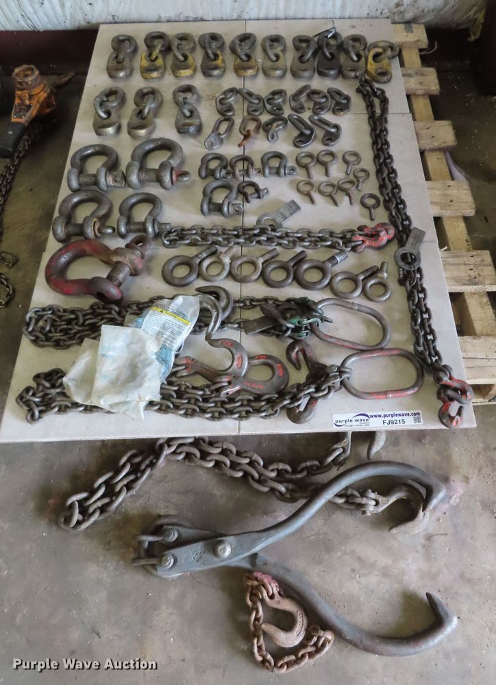 image for item FJ9215 Lifting chains and clevis