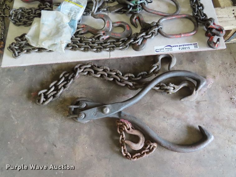 image for item FJ9215 Lifting chains and clevis