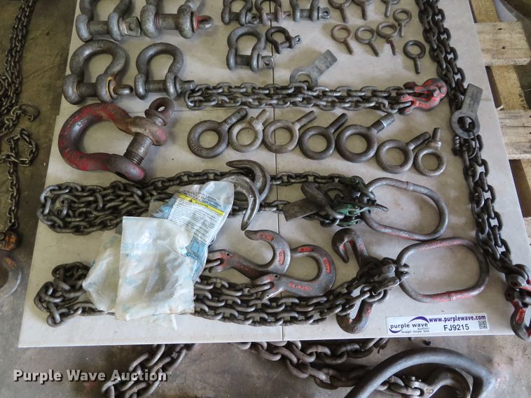 image for item FJ9215 Lifting chains and clevis
