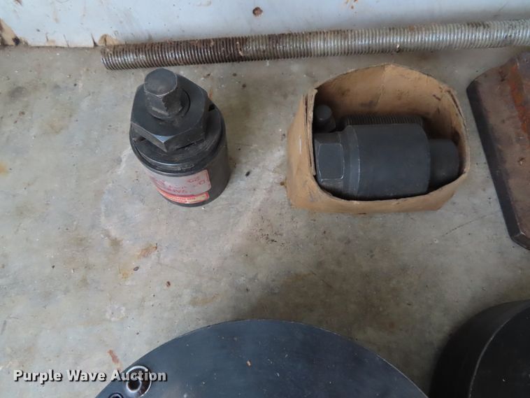 image for item FJ9229 Caterpillar specialty diesel tools