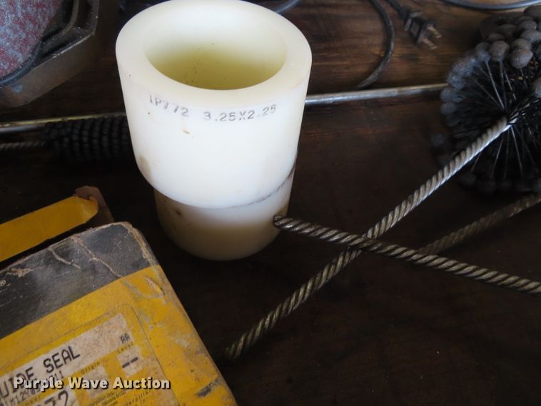 image for item FJ9234 Hydraulic cylinder repair tools