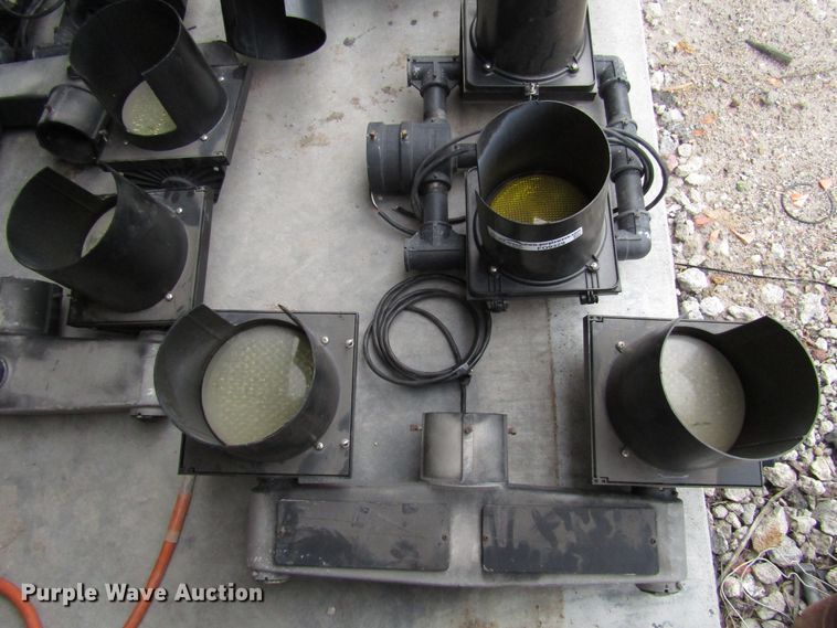 image for item FO9329 (6) Durasig caution lights