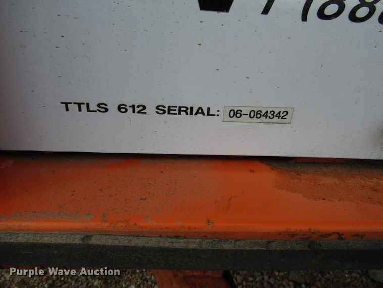 image for item FO9335 (2) 2006 Vermac traffic signal trailers