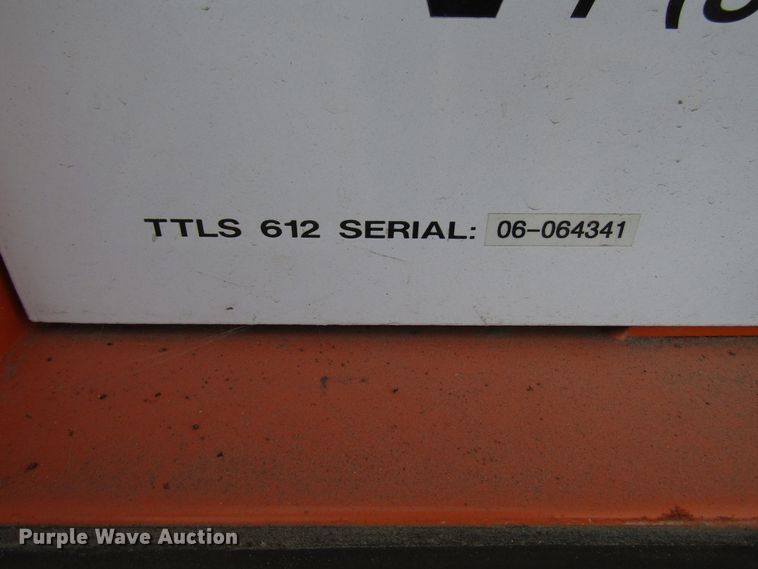 image for item FO9335 (2) 2006 Vermac traffic signal trailers