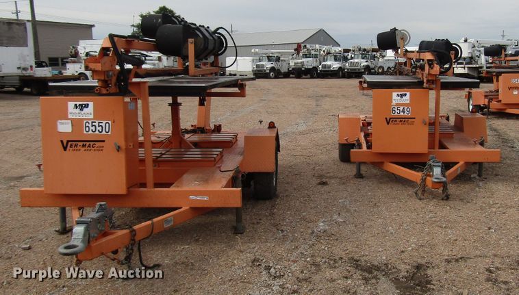 image for item FO9336 (2) 2006 Vermac traffic signal trailers