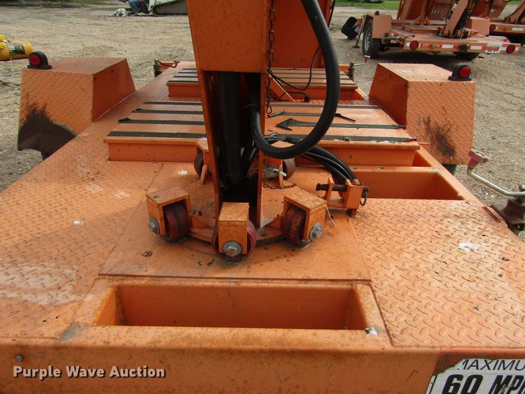 image for item FO9336 (2) 2006 Vermac traffic signal trailers