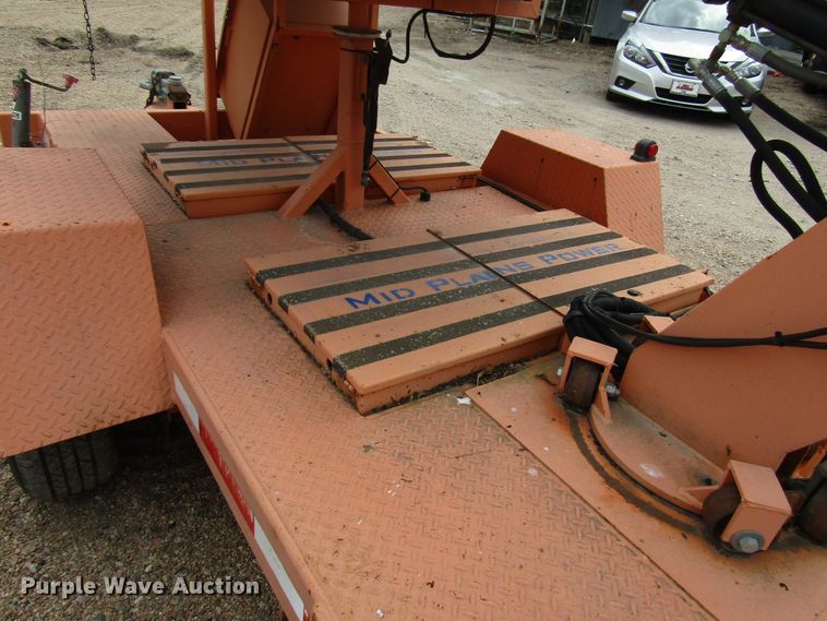 image for item FO9337 (2) 2004 Vermac traffic signal trailers