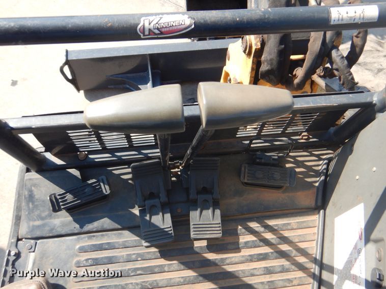 image for item FT9413 2014 John Deere 27D mini excavator