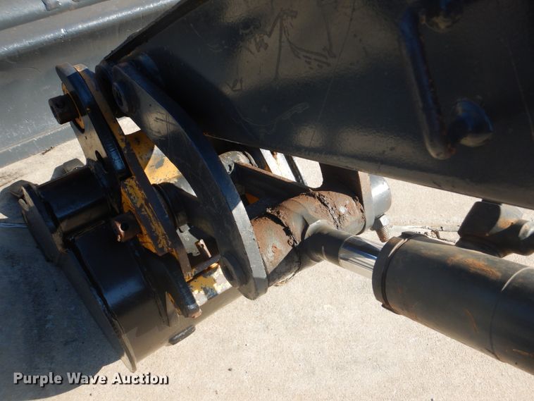 image for item FT9413 2014 John Deere 27D mini excavator