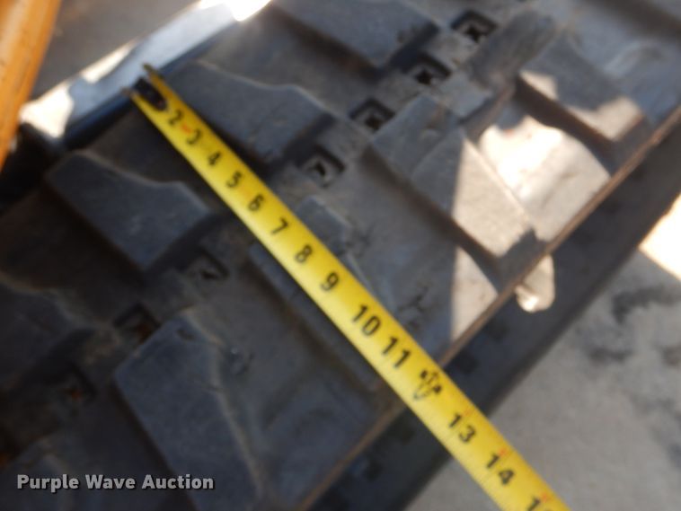 image for item FT9413 2014 John Deere 27D mini excavator