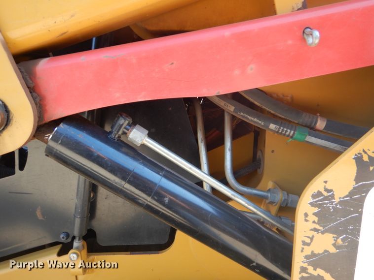 image for item FT9415 2014 Caterpillar 262D skid steer