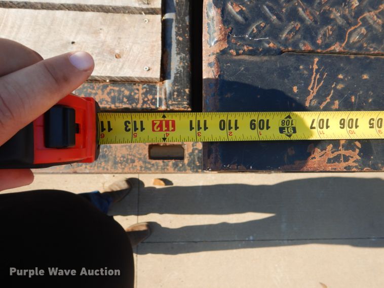 image for item FT9418 2005 Trail King TK70HT482 drop deck equipment trailer