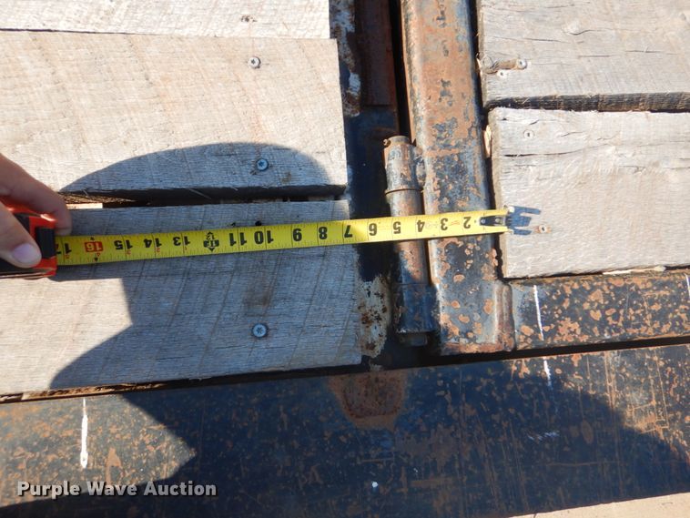 image for item FT9418 2005 Trail King TK70HT482 drop deck equipment trailer