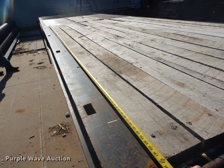 image for item FT9418 2005 Trail King TK70HT482 drop deck equipment trailer