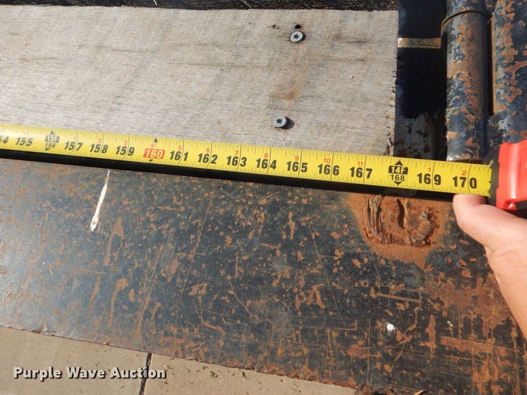 image for item FT9418 2005 Trail King TK70HT482 drop deck equipment trailer