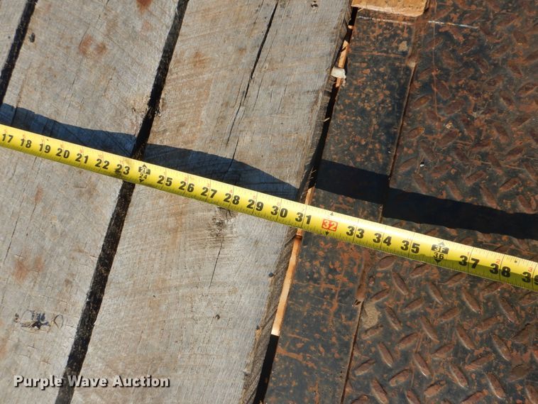 image for item FT9418 2005 Trail King TK70HT482 drop deck equipment trailer