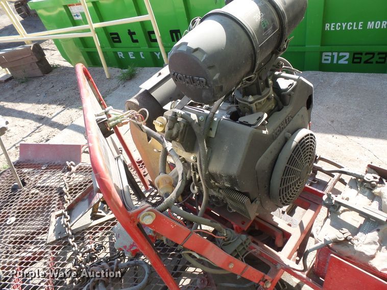 image for item FU9250 Arrow Master ECH748 power trowel