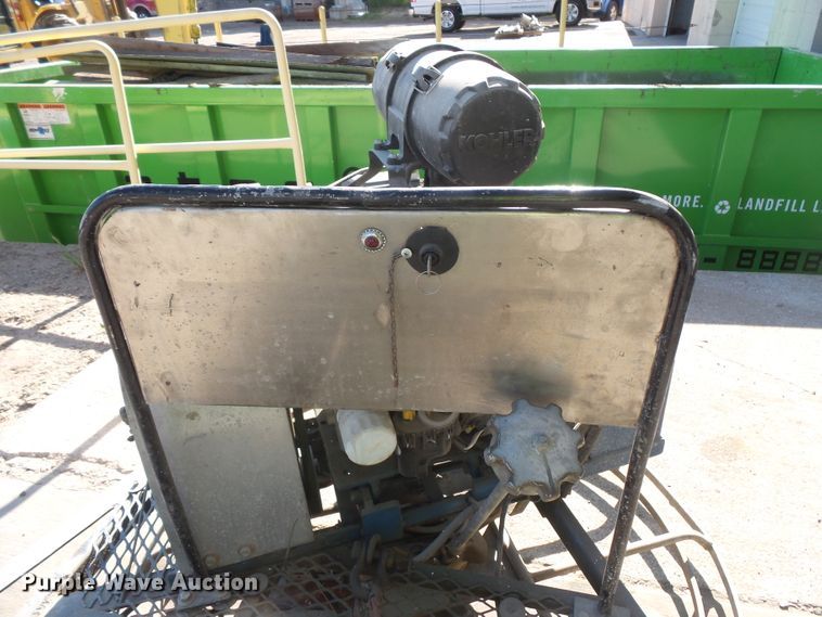 image for item FU9252 Arrow Master ECH748 power trowel