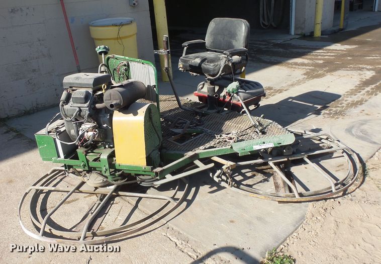 image for item FU9253 Arrow Master CH745S power trowel