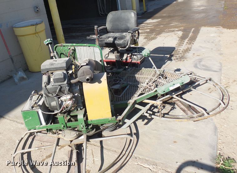 image for item FU9253 Arrow Master CH745S power trowel