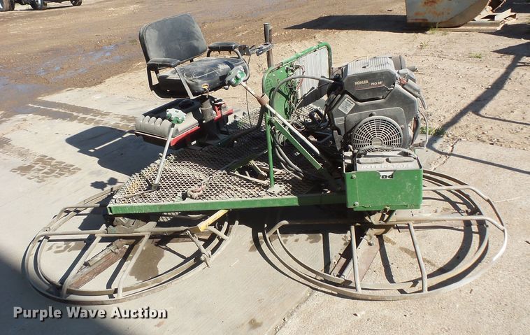 image for item FU9253 Arrow Master CH745S power trowel