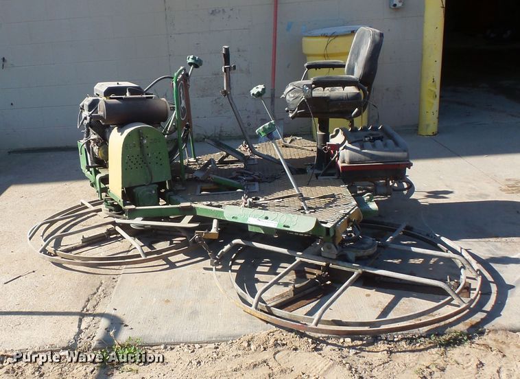 image for item FU9253 Arrow Master CH745S power trowel