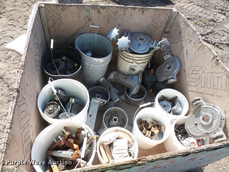 image for item FU9254 Arrow Master power trowel parts