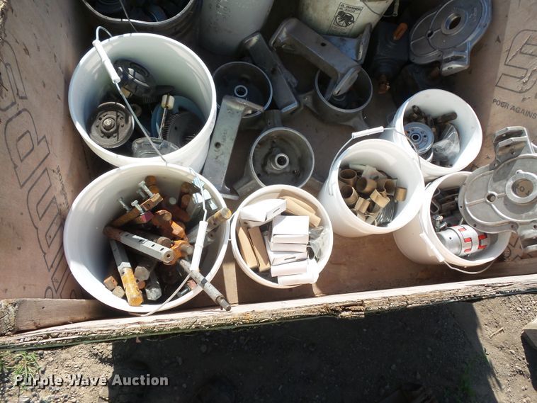 image for item FU9254 Arrow Master power trowel parts