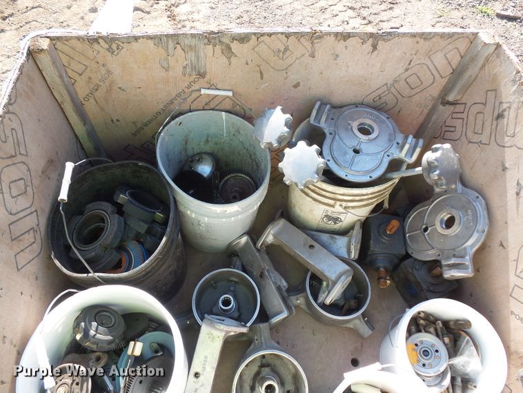 image for item FU9254 Arrow Master power trowel parts