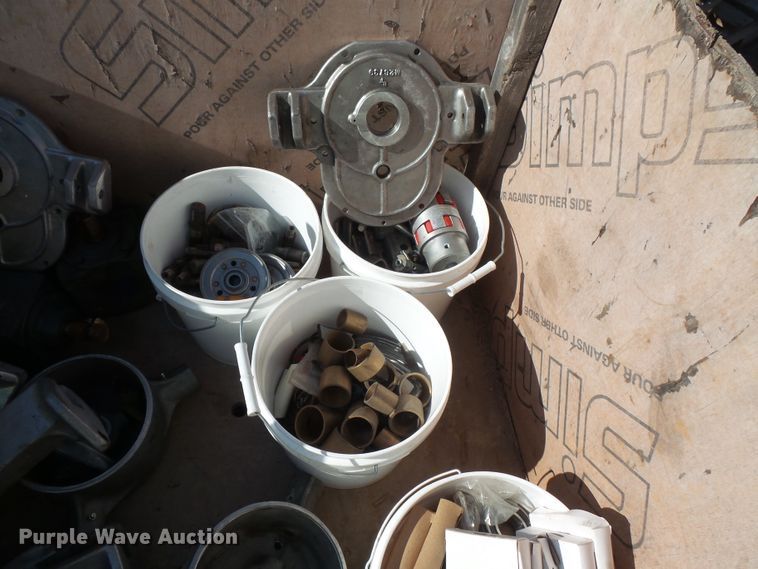 image for item FU9254 Arrow Master power trowel parts