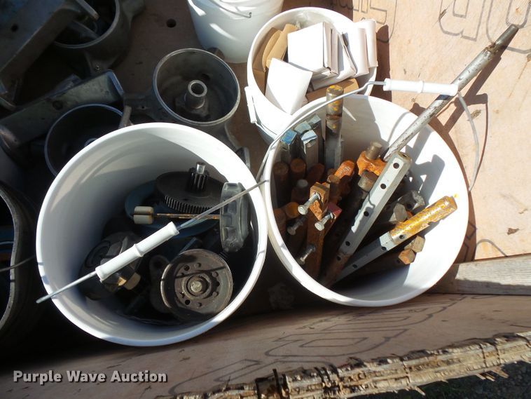 image for item FU9254 Arrow Master power trowel parts