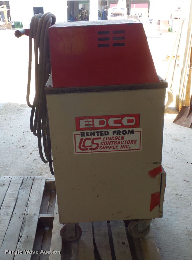 image for item FU9255 Edco VAC-100 vacuum