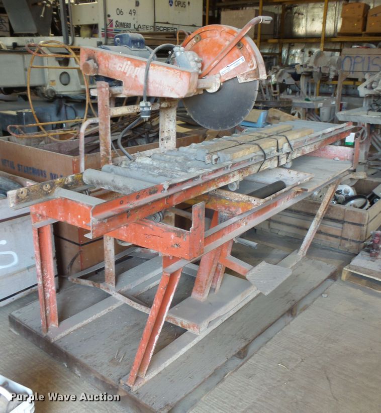 image for item FU9256 Brick saw