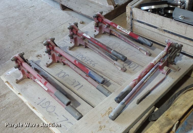 image for item FU9257 Bohn-Combi brick tie bender puncher