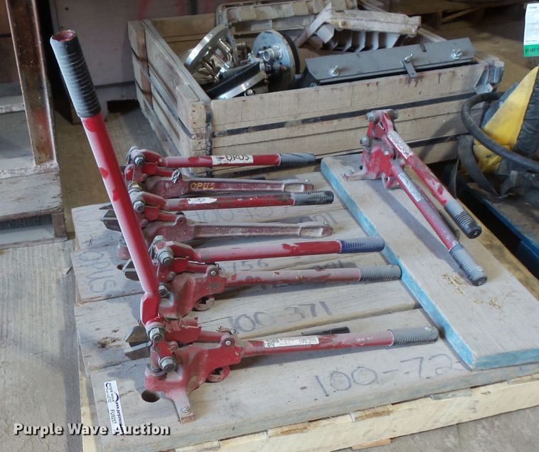 image for item FU9257 Bohn-Combi brick tie bender puncher