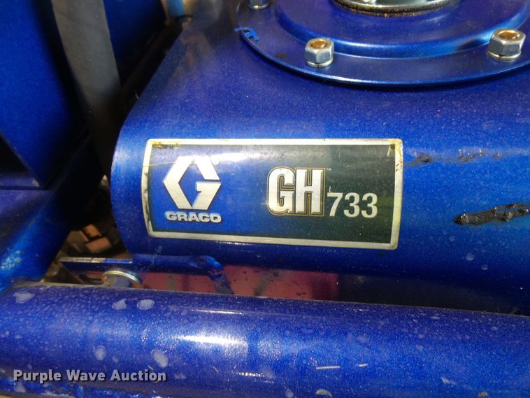 image for item FU9258 Graco GH733 sprayer