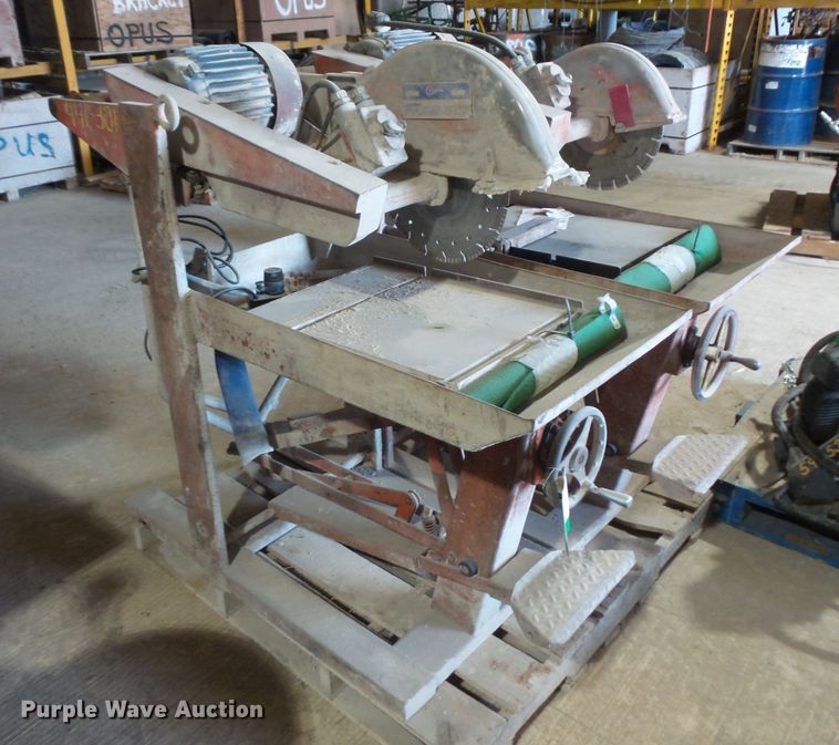 image for item FU9260 (2) brick saws