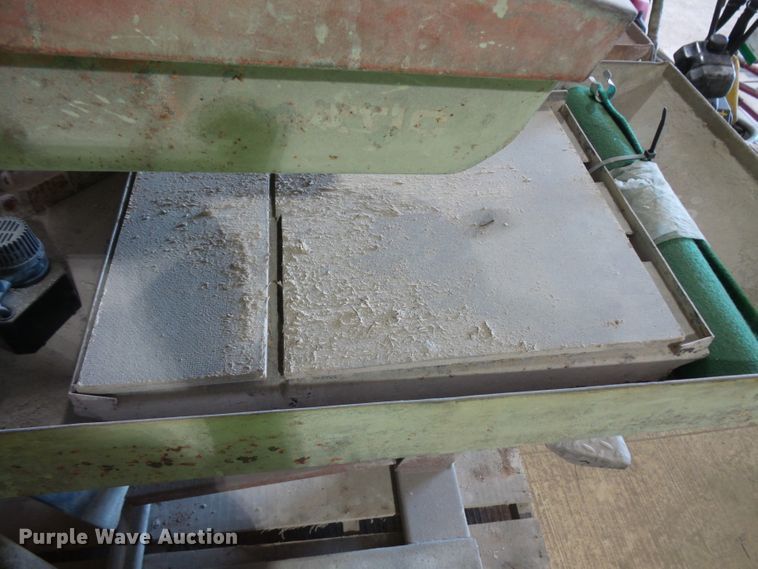 image for item FU9260 (2) brick saws