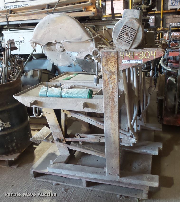 image for item FU9261 (2) brick saws