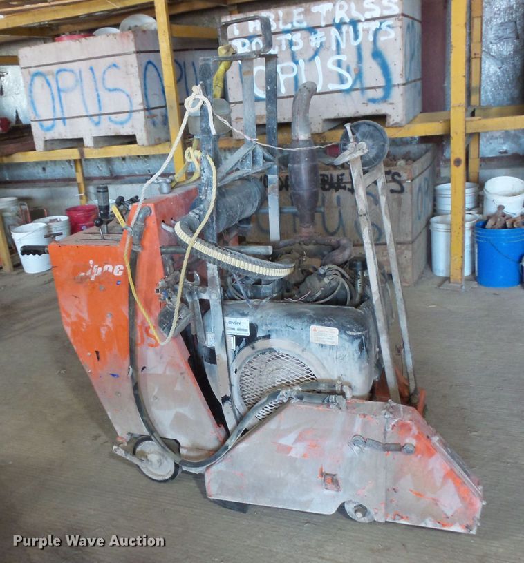 image for item FU9262 (2) Concrete saws