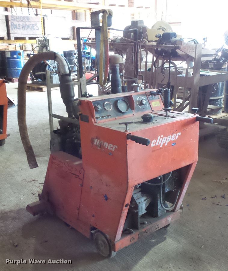 image for item FU9262 (2) Concrete saws