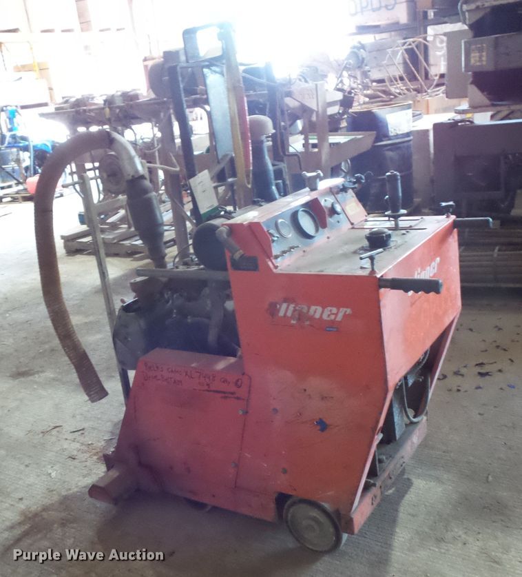 image for item FU9262 (2) Concrete saws