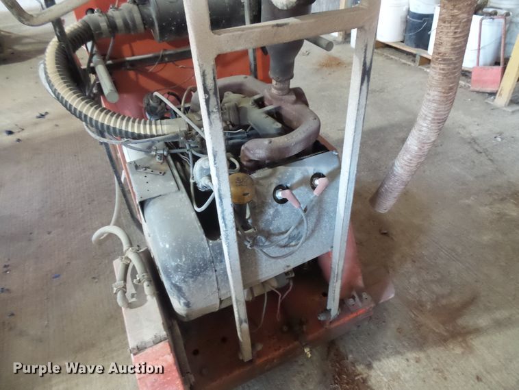 image for item FU9262 (2) Concrete saws