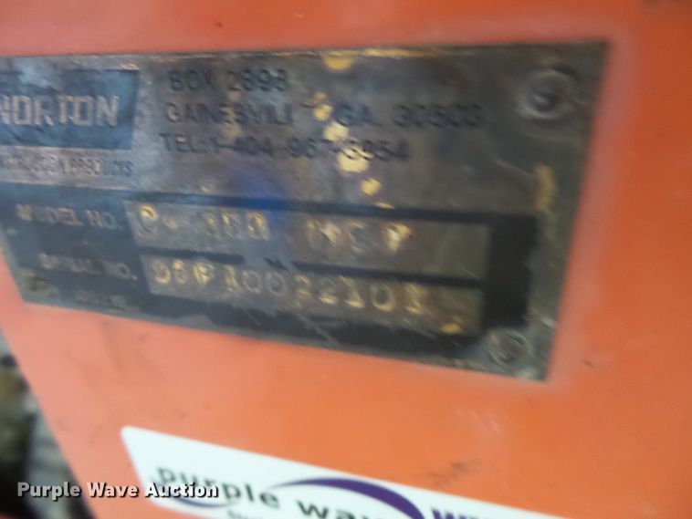 image for item FU9262 (2) Concrete saws