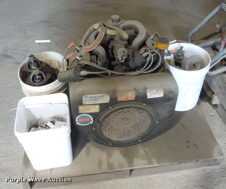 image for item FU9262 (2) Concrete saws