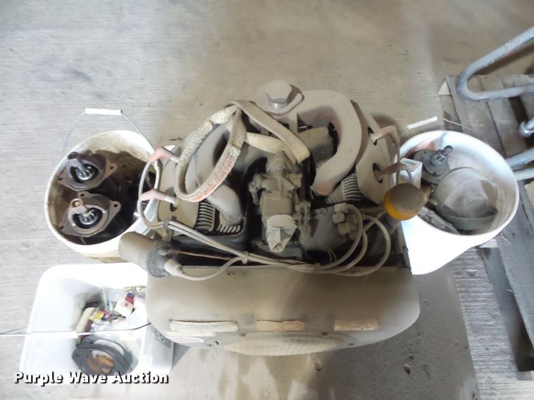 image for item FU9262 (2) Concrete saws