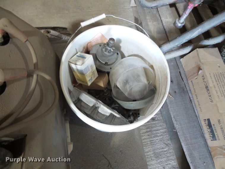 image for item FU9262 (2) Concrete saws