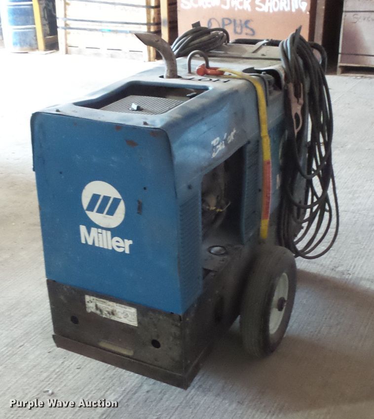 image for item FU9263 Miller Bobcat 225T welder