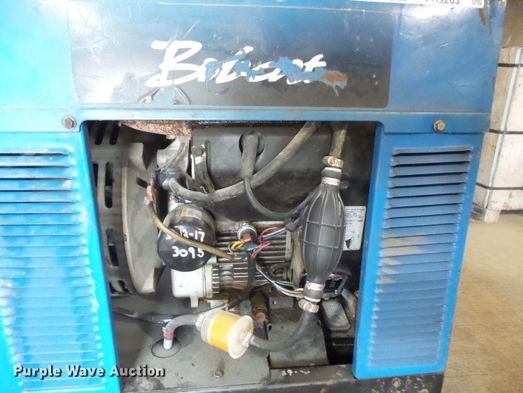 image for item FU9263 Miller Bobcat 225T welder