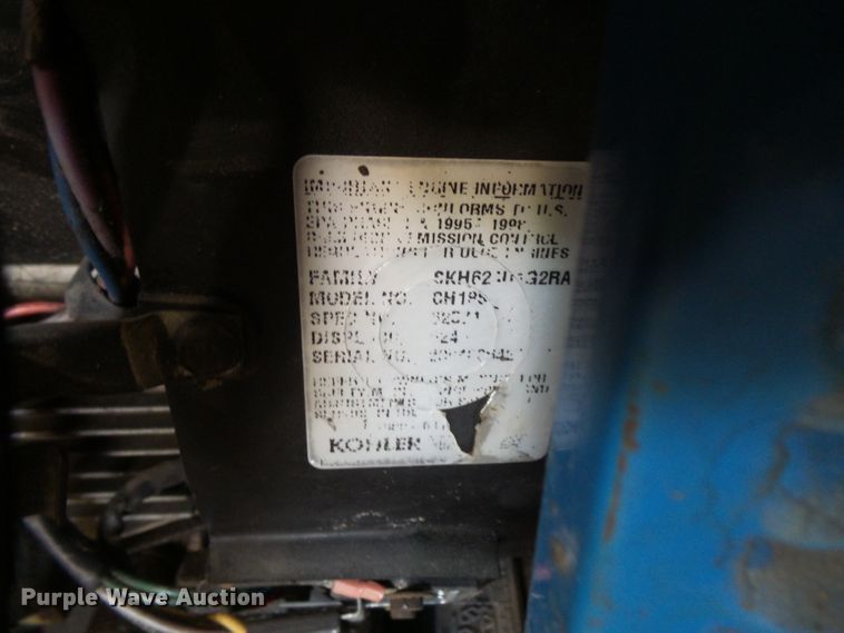 image for item FU9263 Miller Bobcat 225T welder